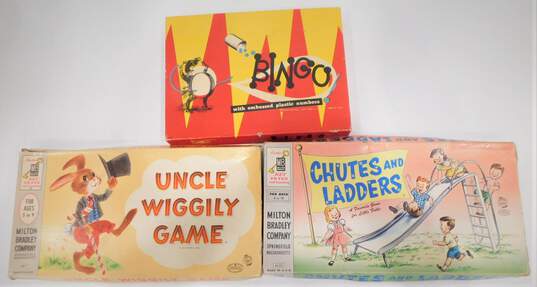Lot of 3 Vintage Board Games Bingo Chutes & Ladders image number 1