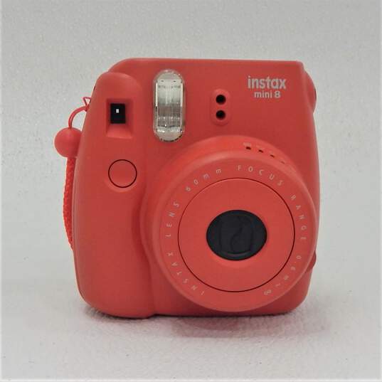 Fujifilm Instax Mini 8 Hot Pink Instant Film Camera image number 2
