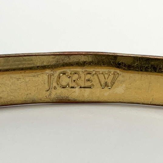 Designer J. Crew Gold-Tone Purple Enamel Round Shaped Bangle Bracelet image number 4