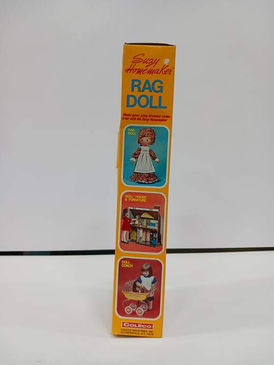 1977 Coleco Suzy Homemaker Rag Doll 15" IOB image number 2