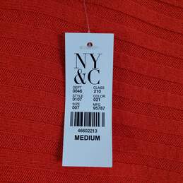 NY & Company Women Red Sweater M NWT alternative image