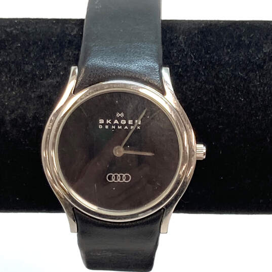 Designer Skagen 256SSLB Black Round Dial Leather Strap Analog Wristwatch image number 1