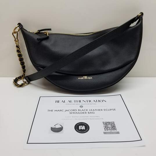 AUTHENTICATED The Marc Jacobs Black Leather Eclipse Shoulder Bag image number 1