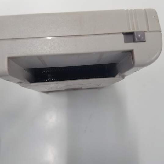 Nintendo Game Boy image number 4