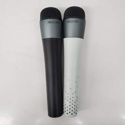 Pair of 2 Microsoft Xbox 360 Wireless Microphones White & Black / Untested
