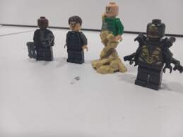 Bundle of Assorted Lego Marvel Minifigures alternative image