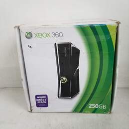 Xbox 360 S Slim 250GB Console BUNDLE Complete in Box