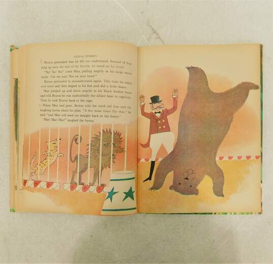 Vintage 1968 Animal Stories Book By William Johnston image number 5