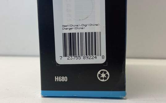 Motorola Universal Bluetooth Headset H680 image number 5