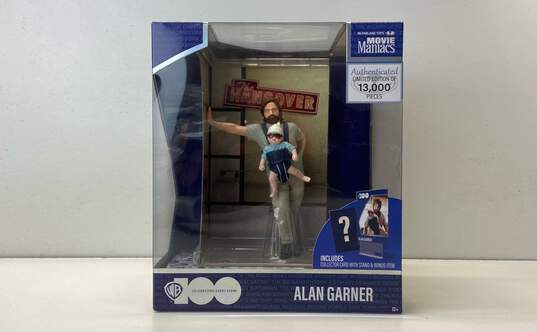 Movie Maniacs 6 Inch Action Figure Wave 2 Alan Garner (The Hangover) WB NIB image number 1