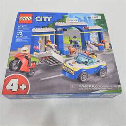 LEGO City Factory Sealed 60370 Police Station Chase & 60190 Arctic Ice Glider alternative image