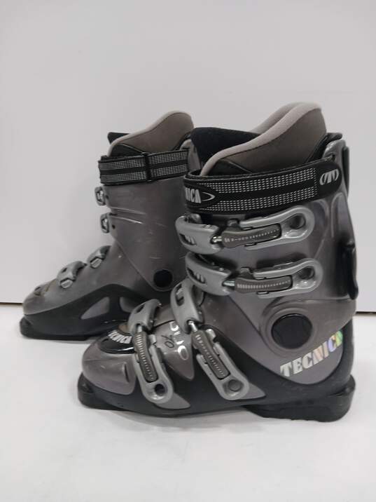 Technica Men's Silver Tone Ski Boots Size 285 mm image number 2