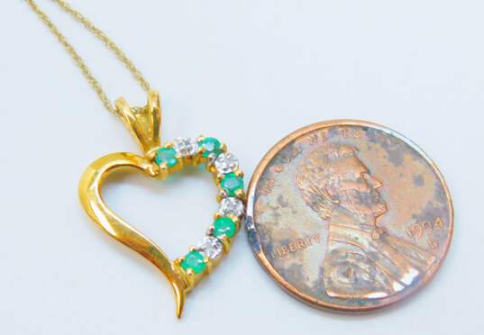 10K Yellow Gold Emerald & Diamond Open Heart Pendant Necklace 1.7g image number 3