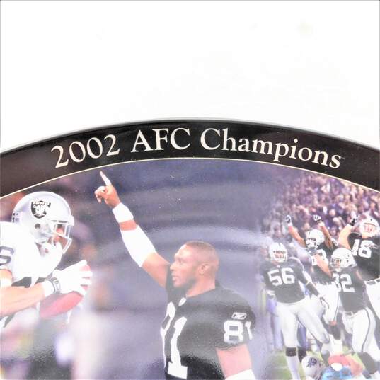 Danbury Mint 2002 AFC Champions Oakland Raiders Porcelain Collectors Plate image number 2