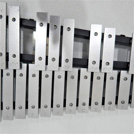 Ludwig Brand 32-Key Model Metal Glockenspiel Set w/ Rolling Case and Accessories image number 5