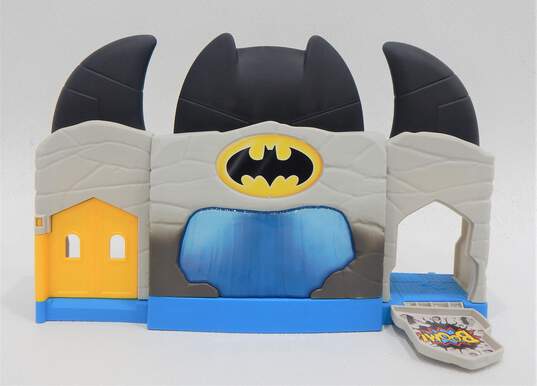 Fisher Price Little People Batman Bat Cave Playset W/ Extra Figures & Vehicles image number 3