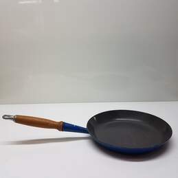 Le Creuset France Blue 26 Cast Iron Skillet with Wooden Handle