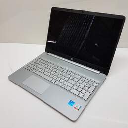 HP Laptop 15-dy4013dx 15.6in i5-1135G7 CPU 8GB RAM 256GB SSD