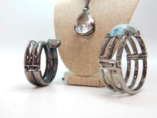 Gun Metal Tone Clear Blue Glass & Rhinestone Bangle Bracelets & Pendant Necklace 218.0g image number 1