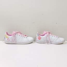 Women's White & Pink Adidas Shoes Size 7 alternative image