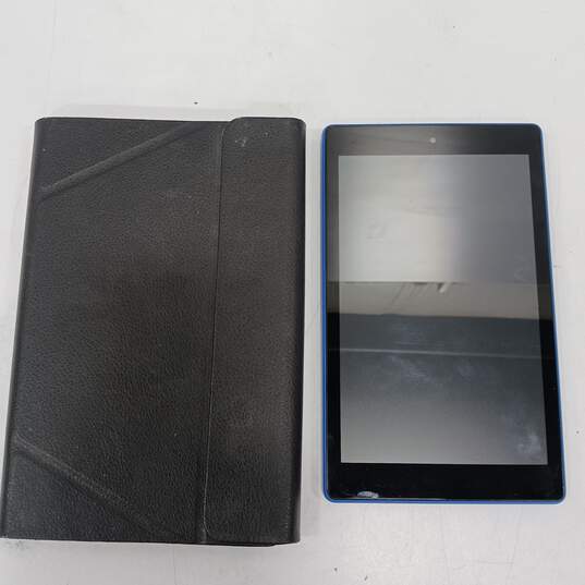 Amazon Fire HD 8 7TH Generation With Case image number 1