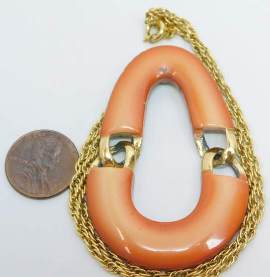 Vintage Crown Trifari Coral Enamel & Gold Tone Pendant Necklace 24.5g image number 6