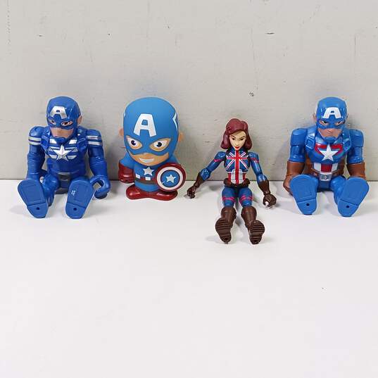 Bundle of 7 Assorted Super Hero Action Figures image number 2