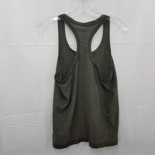 lululemon Street Style Athletic Activewear Top-Green Size 8 image number 2