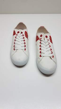 (2) Row One Wisconsin Badgers Canvas Sneakers - W 5/ M 3.5 alternative image
