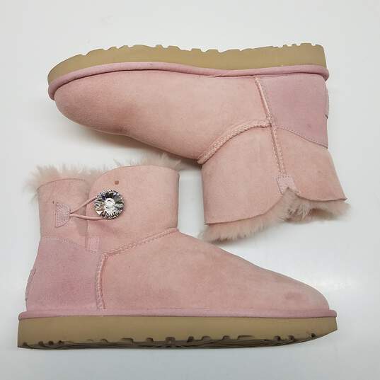 UGG Mini Bailey bow Pink Boots Women's size 9 image number 3