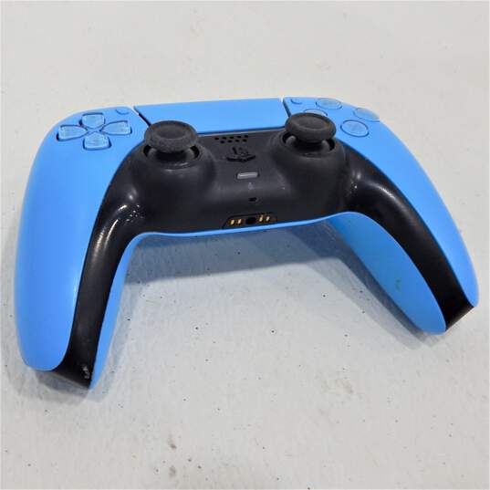 PS5 Blue Controller Untested image number 1