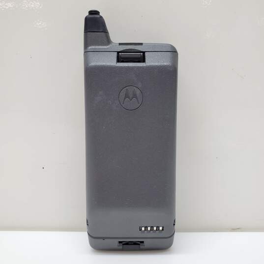 Vintage Motorola Microtac 650 DPC650 Original Flip Phone Battery/Charger image number 4