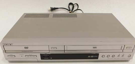 Sony Brand SLV-D350P Model DVD Player/Video Cassette Recorder w/ Accessories image number 5
