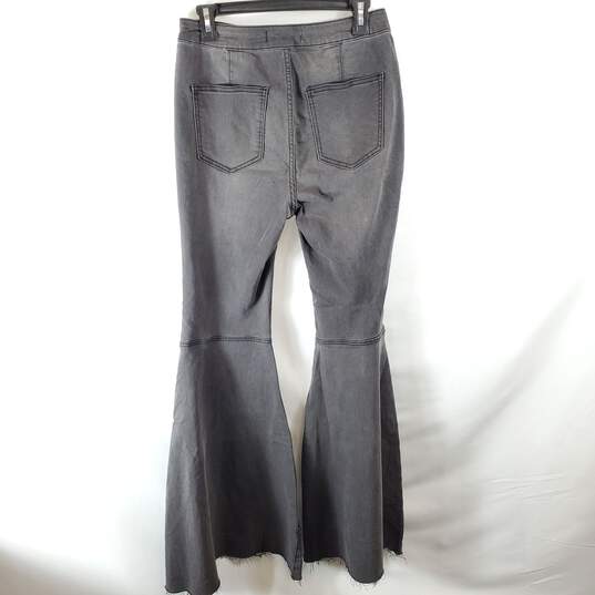 We The Free Women Black Flare Jeans Sz 28 image number 4