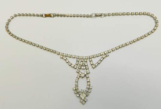 Vintage Silvertone Icy Rhinestones Pendant Necklace Leaf Clip On Earrings Bracelet & Open Circle Brooch 56.4g image number 3