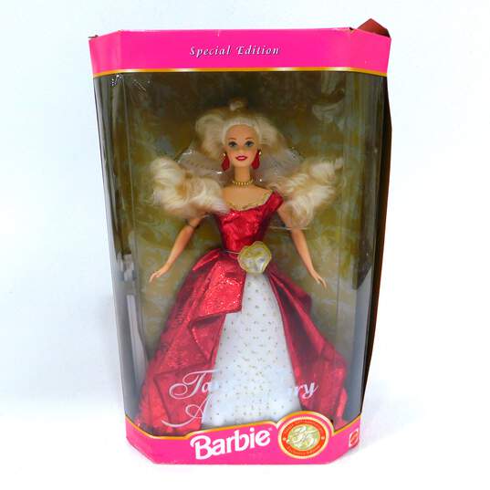 Vintage 35th Anniversary Barbie Target 1997 Mattel Special Edition 16485 image number 1