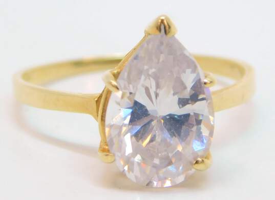 14K Yellow Gold Pear Cut Cubic Zirconia Ring 2.7g image number 2