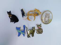 Vintage & Contemporary Gold Tone Variety Cat & Kitten Brooches 53.9g