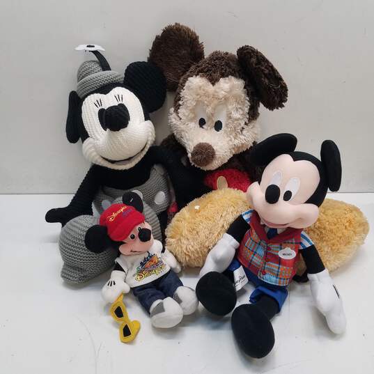 Disney Plush with Tags Set of 4 image number 1