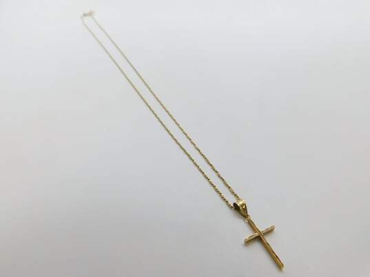 14K Yellow Gold Cross Pendant Necklace 2.5g image number 1