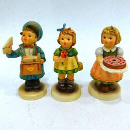 VTG Goebel Hummel Figurines Postman Collect Club Birthday Candle & The Surprise