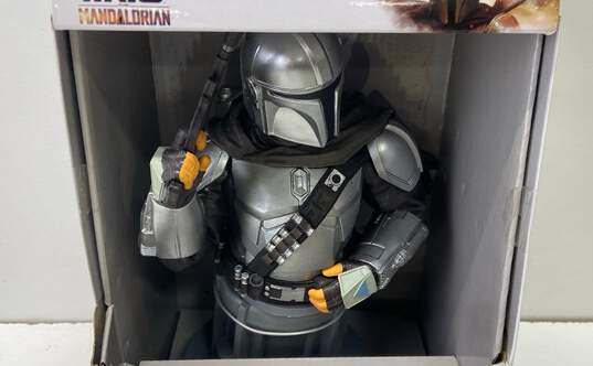 Star Wars The Mandalorian Phone and Controller Charger Holder NIB image number 2