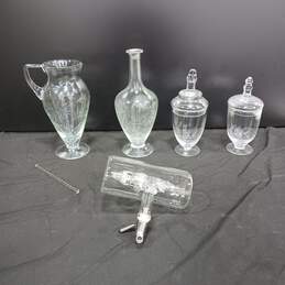 Bundle of 5 Assorted Glass Serving Ware alternative image