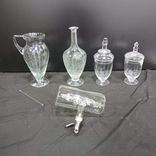 Bundle of 5 Assorted Glass Serving Ware image number 2