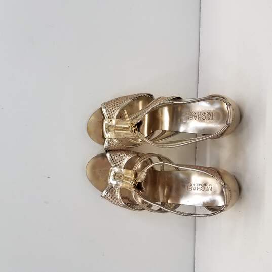MICHAEL Michael Kors Berkeley T-Strap Pale Gold Heels Size 6M image number 6