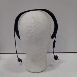 Bose QuietControl 30 Neckband Wireless Headphones-In Case alternative image