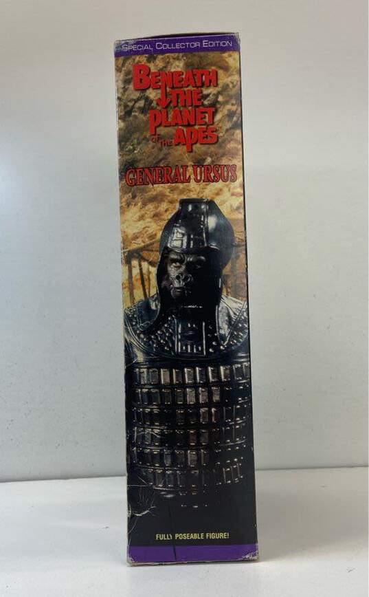 Hasbro Signature Series Beneath the Planet of the Apes General Ursus image number 4