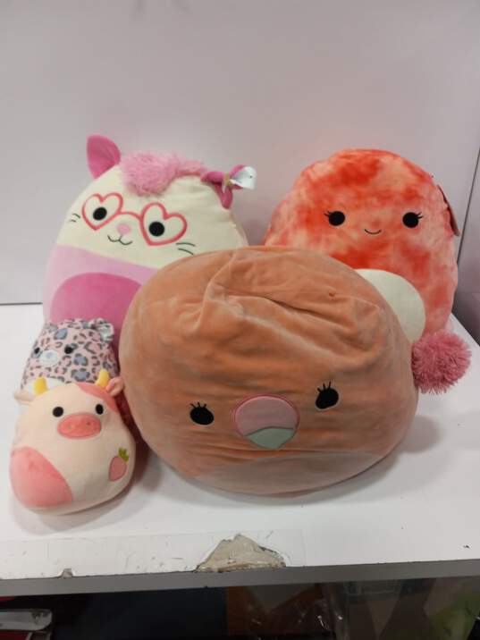 Lot of 5 Assorted Squishmallows image number 1
