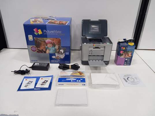 Epson Picture Mate Personal Photo Lab Zoom With Photo Paper In Box image number 1