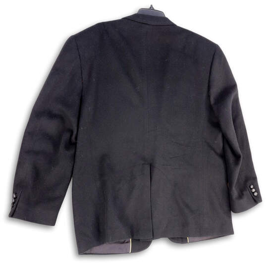 Mens Black Notch Lapel Long Sleeve Flap Pockets Two Button Blazer Size L image number 2